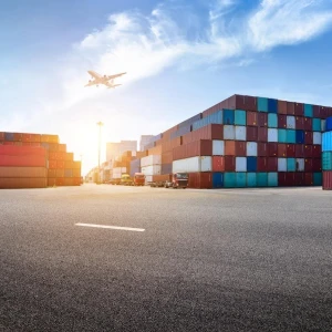 Analisis Kos dan Faedah Pelaburan dalam Perisian Pengurusan Pengangkutan Logistik untuk Perniagaan